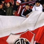 RIVER | Se agarran a tiros fuera del estadio