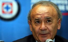Álvarez anuncia búsqueda de refuerzos