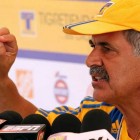 Tuca Ferreti no hociconea sobre nadie y punto
