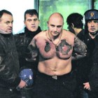 Afición de Serbia será expulsada de Italia