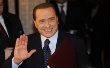 Berlusconi habla del posible regreso de Kaká al Milan