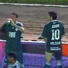 Jugador de Palmeiras no se aguanta y orina en plena cancha