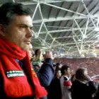 Mourinho estuvo en Wembley Mou se vistió de Red Devil