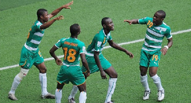 Costa de Marfil le ganó a Dinamarca La noche fue de Souleymane