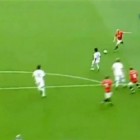 2011.08.05 Scholes mete golazo 2011.08.05 Scholes mete golazo