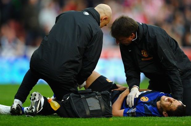 Chicharito lesionado A crecer se ha dicho