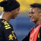 ronaldinho-neymar-barcelona ronaldinho-neymar-barcelona