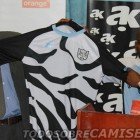 Botswana uniforme oficial ¡El modelito ya causa furor en el país!