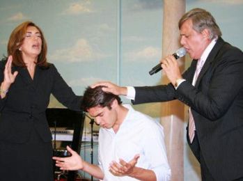 Kaka Afuera son libres