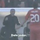 Mou regaña a Higuaín Mou regaña a Higuaín