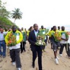 Sentido-homenaje-de-Zambia-1 AFP | Delegación zambiana en las playas de Gabón