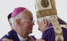 Arzobispo de Leon con el Papa