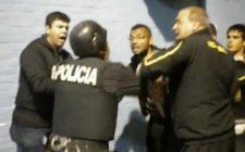 Policia enojado con Silva