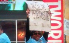 Carlos Tevez se mofa de Ferguson
