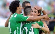 Patricia Ramirez y jugadores del Betis