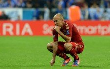 Arjen Robben falla el penal