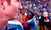 Essien baila a la doctora