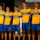 Tigres vende más casacas que Chivas Tigres vende más casacas que Chivas