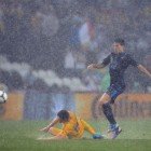 Ucrania-Francia AFP | El partido no pudo seguir debido a la fuerte tormenta