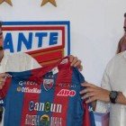 Ricardo Lavolpe Lavolpe dice que no tiene plantel para competir