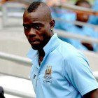 Balotelli se operará los ojos y sería baja ante el Madrid en Champions