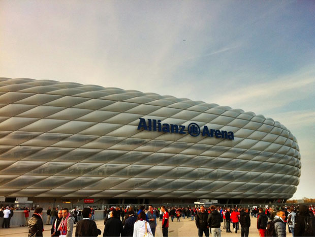 El ambiente afuera del Allianz Arena previo al Bayern-Real Madrid