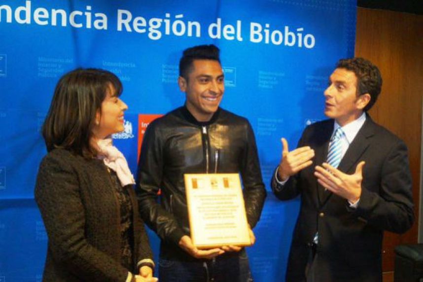 Homenajean a Gonzalo Jara Futbol Sapiens