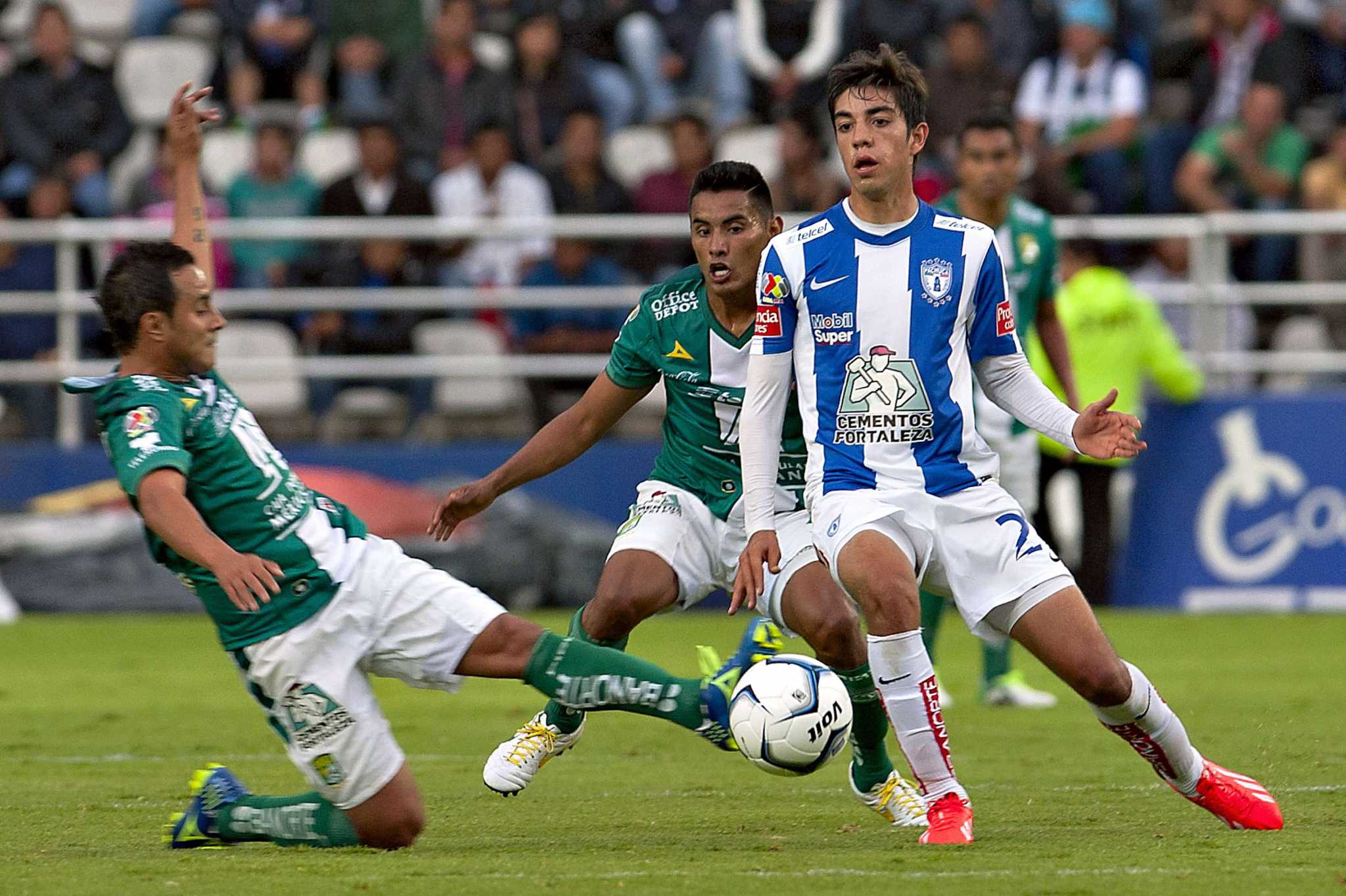 Pachuca vs León