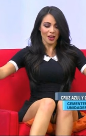 Sexy momentos de Jimena Sánchez