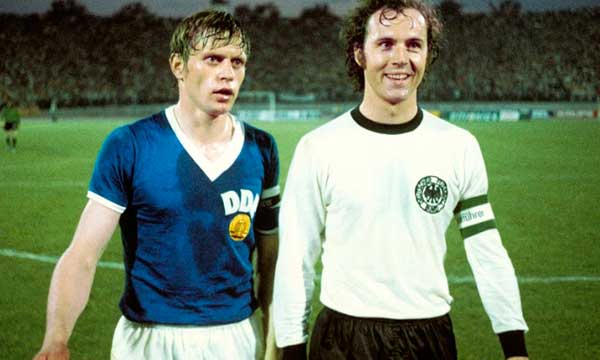 10 mejores debutantes en los Mundiales - Futbol Sapiens