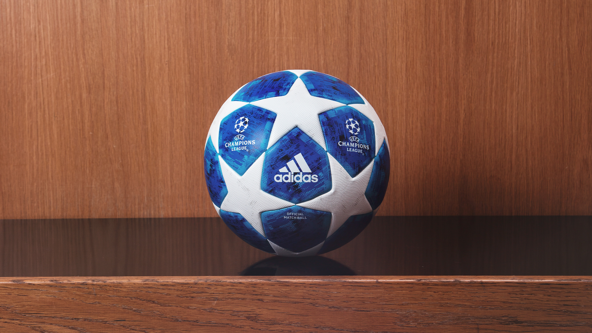 adidas presenta el Balón Oficial de la Final de la UEFA Champions