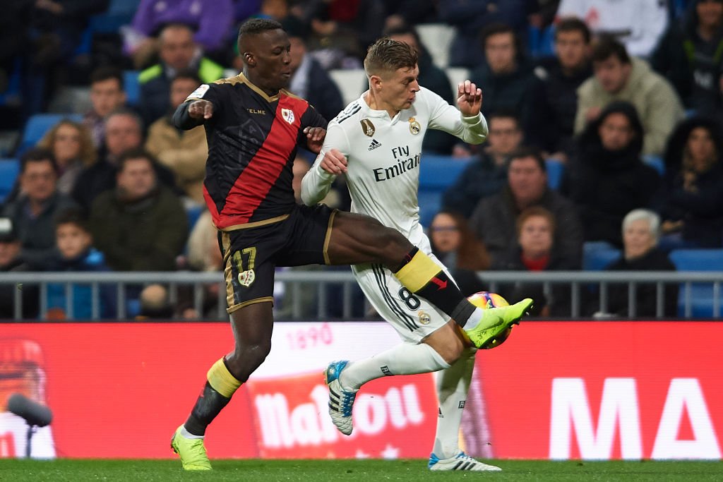 Real Madrid se impone por la mínima al Rayo Vallecano - Futbol Sapiens