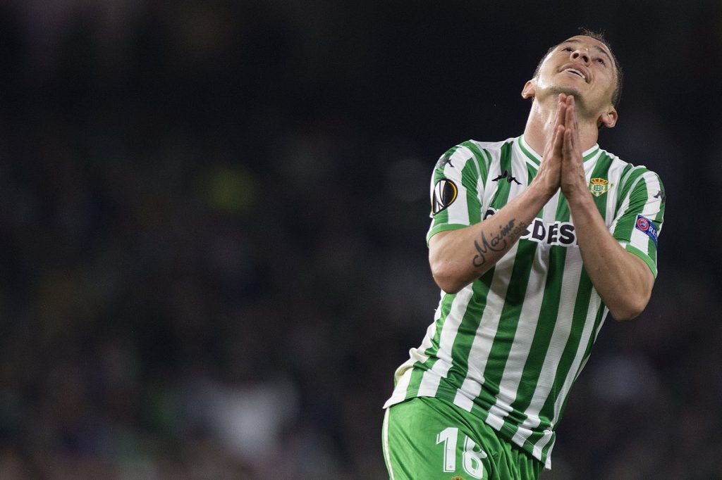 El Betis de Guardado y Lainez quedó fuera de la Europa League
