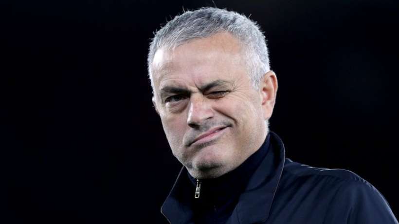 Mourinho se postula para dirigir a la Juventus