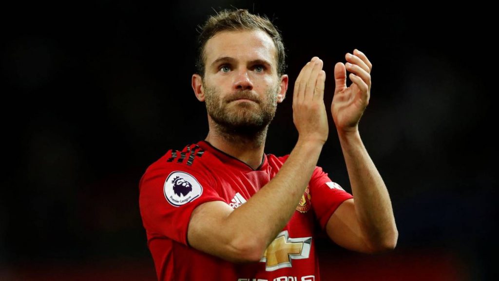 Un grande de La Liga se interesa por Juan Mata