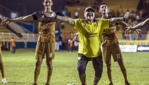 Maradona permanecería en el conjunto de Sinaloa / Foto: Captura Youtube Maradona permanecería en el conjunto de Sinaloa / Foto: Captura Youtube