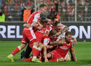 Los futbolistas del Unión Berlín festejan el ascenso / Foto: Twitter Los futbolistas del Unión Berlín festejan el ascenso / Foto: Twitter