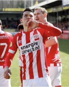 Napoli podría anunciar hoy el fichaje del "Chucky" Lozano Napoli podría anunciar hoy el fichaje del "Chucky" Lozano