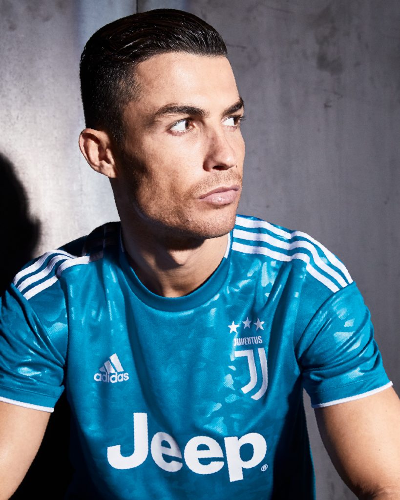 Adidas Presentó El Tercer Uniforme De La Juventus De Turin