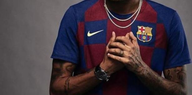 Se filtra una fotografía de Neymar con la camiseta del Barcelona