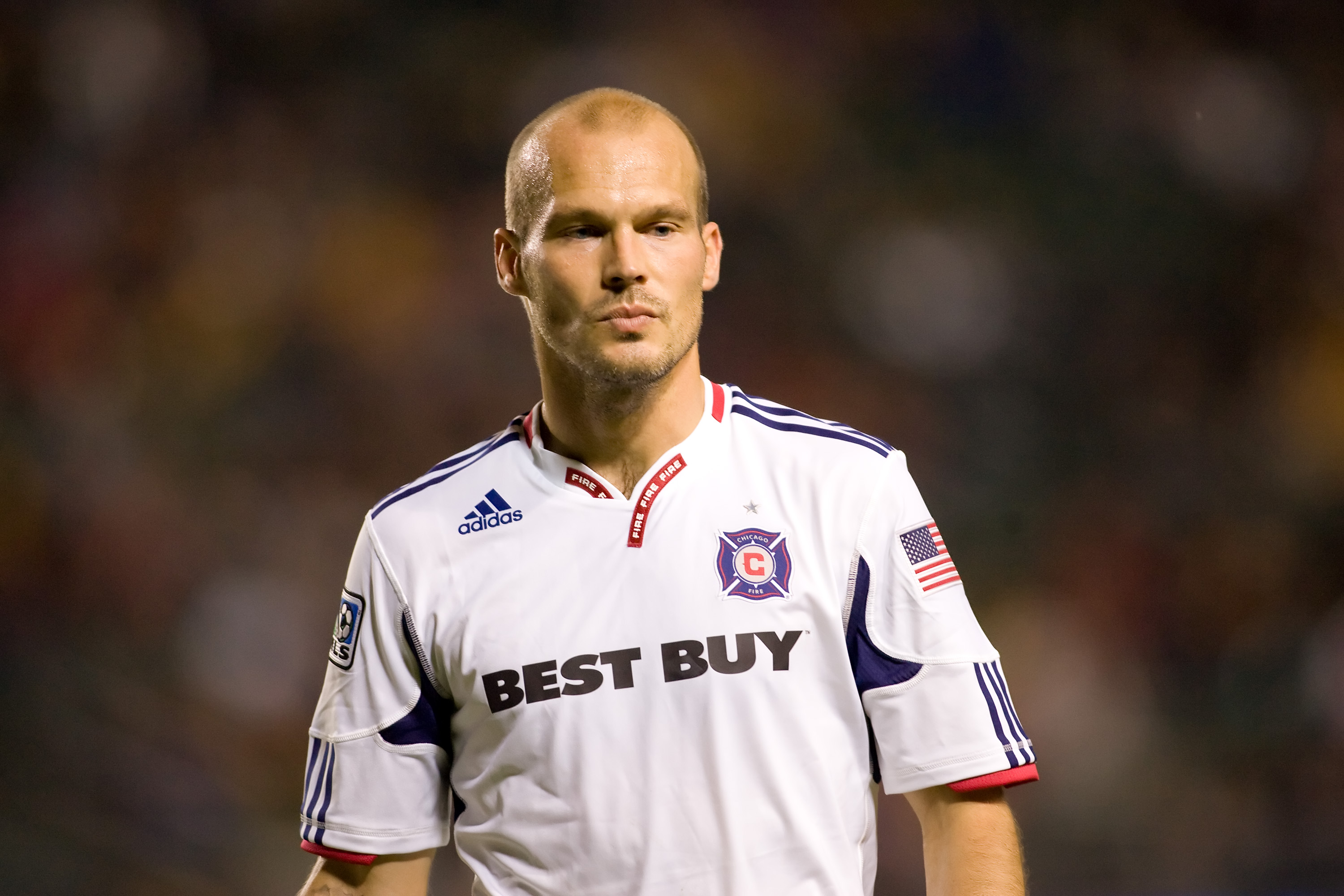 https://www.futbolsapiens.com/wp-content/uploads/2019/11/ljungberg7.jpg