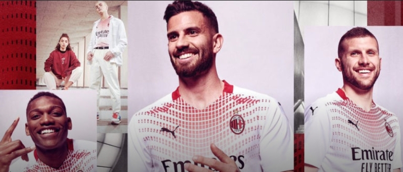 Figura del AC Milan 'se luce' con la playera de la Selección
