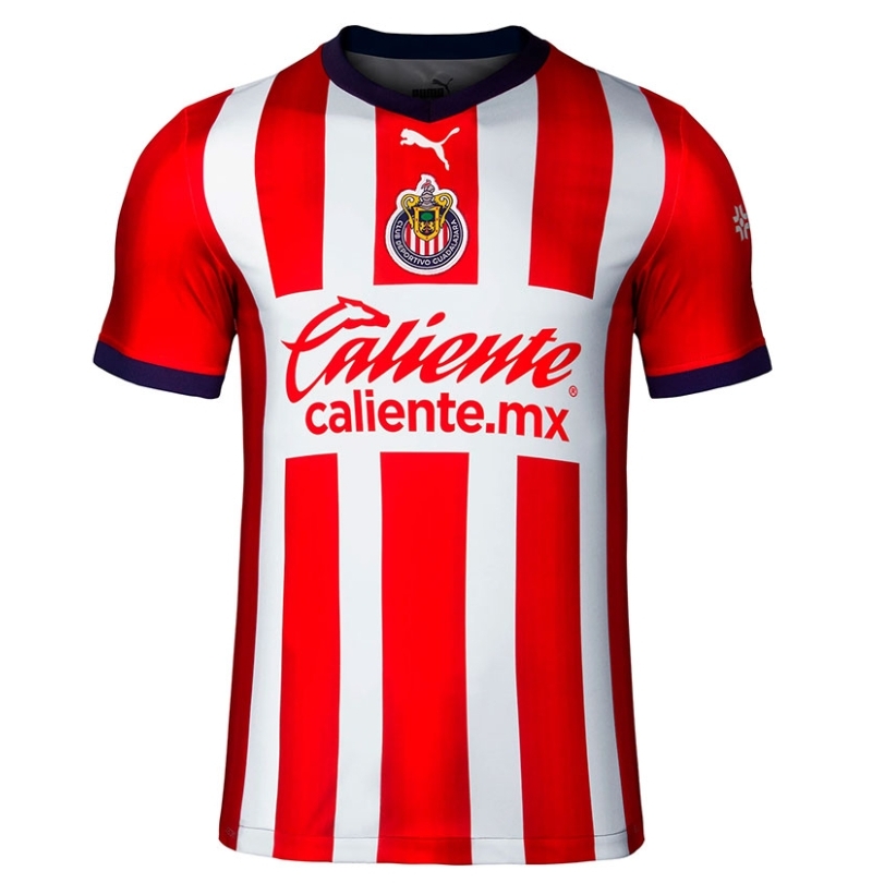 GALERÍA Chivas presentó su nuevo jersey local 2223