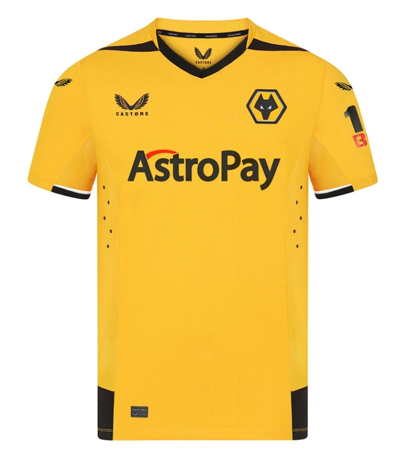 Galería Así luce la nueva Playera 2223 de Wolverhampton