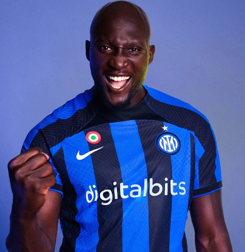 Galería El Inter da a conocer su nueva Equipación 2223