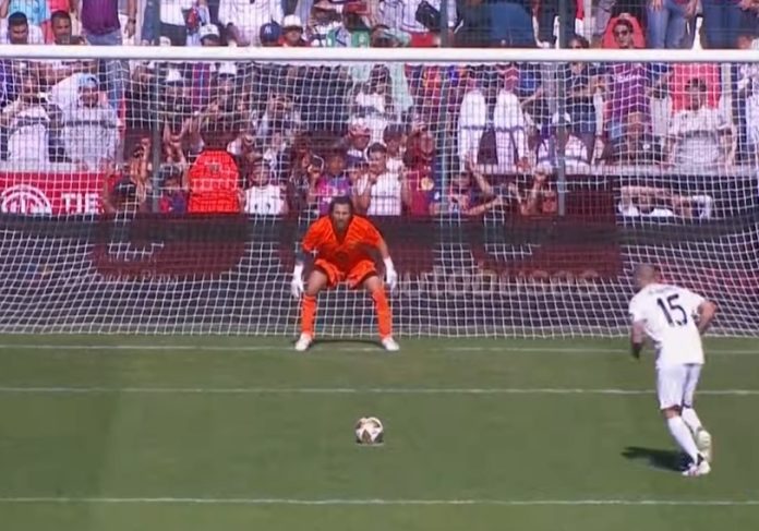 Así quedó el clásico de leyendas entre Real Madrid y Barcelona en el ...