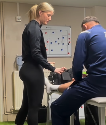 La infartante fisioterapeuta de este equipo inglés que causa furor en