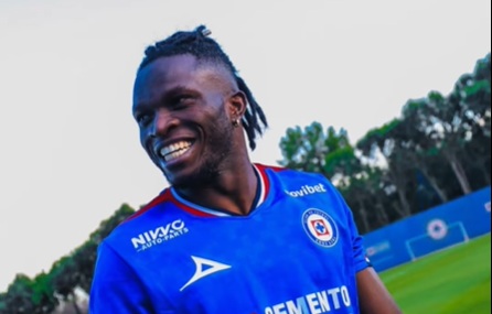 Ebere no podrá jugar la Leagues Cup con Cruz Azul por esta razón
