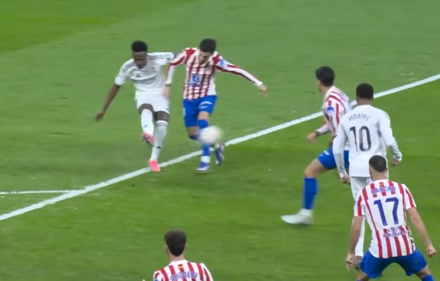 Vinícius consolida remontada del Real Madrid en el derbi | VIDEO ...