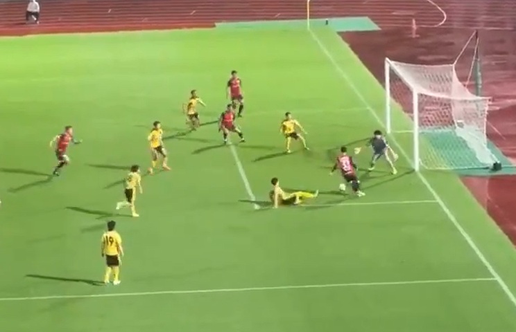 Kazuyoshi Miura anota un gol en competición oficial a sus 59 años